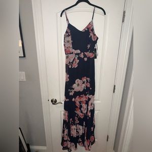 Lulus floral dress. New with tags.